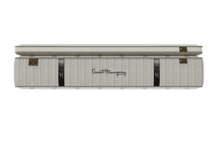 Extraordinaire Side View