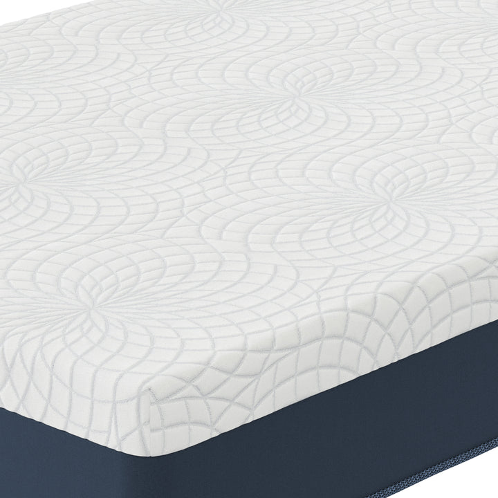 Adventurer Hybrid Mattress by Hemingway